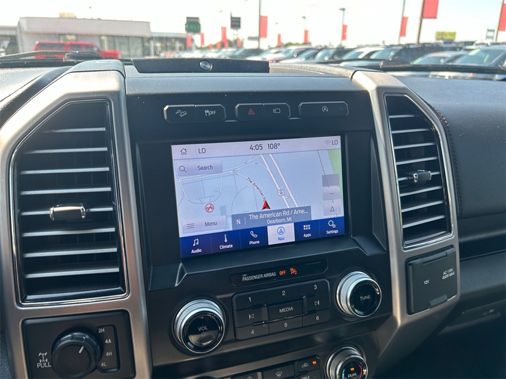 Used Car 2019 Ford F-150  Platinum For Sale Under $40,000 In Floresville, Texas