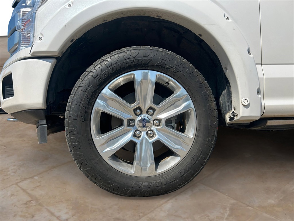 Used Car 2019 Ford F-150  Platinum For Sale Under $40,000 In Floresville, Texas