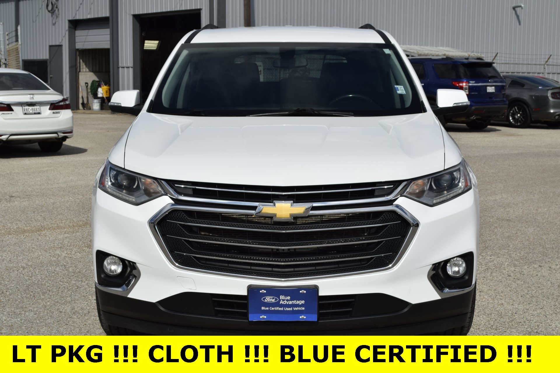 2021 Chevrolet Traverse LT White at AutoSavvy Houston Southwest