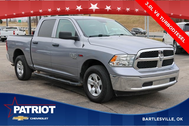 2019 RAM 1500 Classic Tradesman Crew Cab 4WD