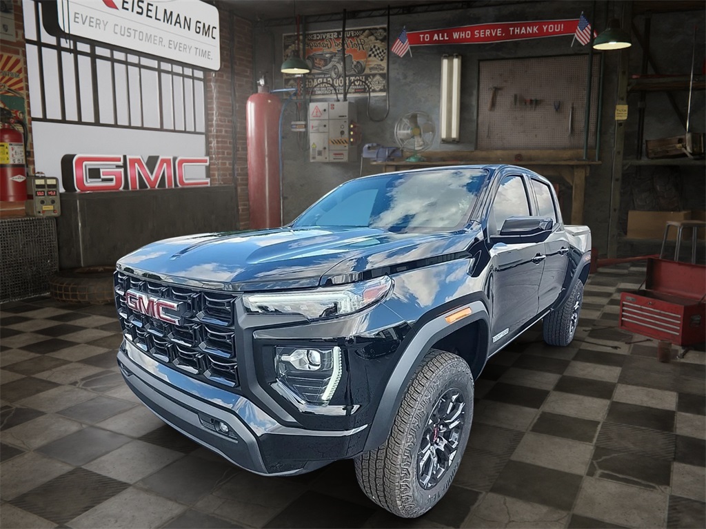 2025 GMC Canyon Elevation Crew Cab 4WD
