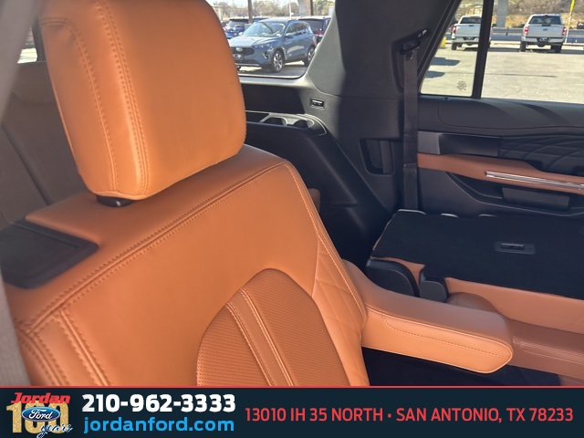 Used Car 2023 Ford Expedition Max  Platinum For Sale Under $60,000 In San Antonio, Texas