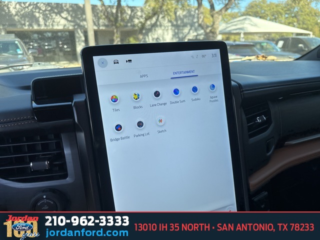 Used Car 2023 Ford Expedition Max  Platinum For Sale Under $60,000 In San Antonio, Texas