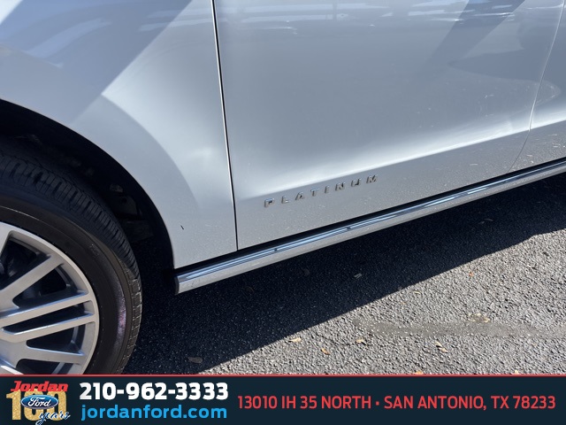 Used Car 2023 Ford Expedition Max  Platinum For Sale Under $60,000 In San Antonio, Texas