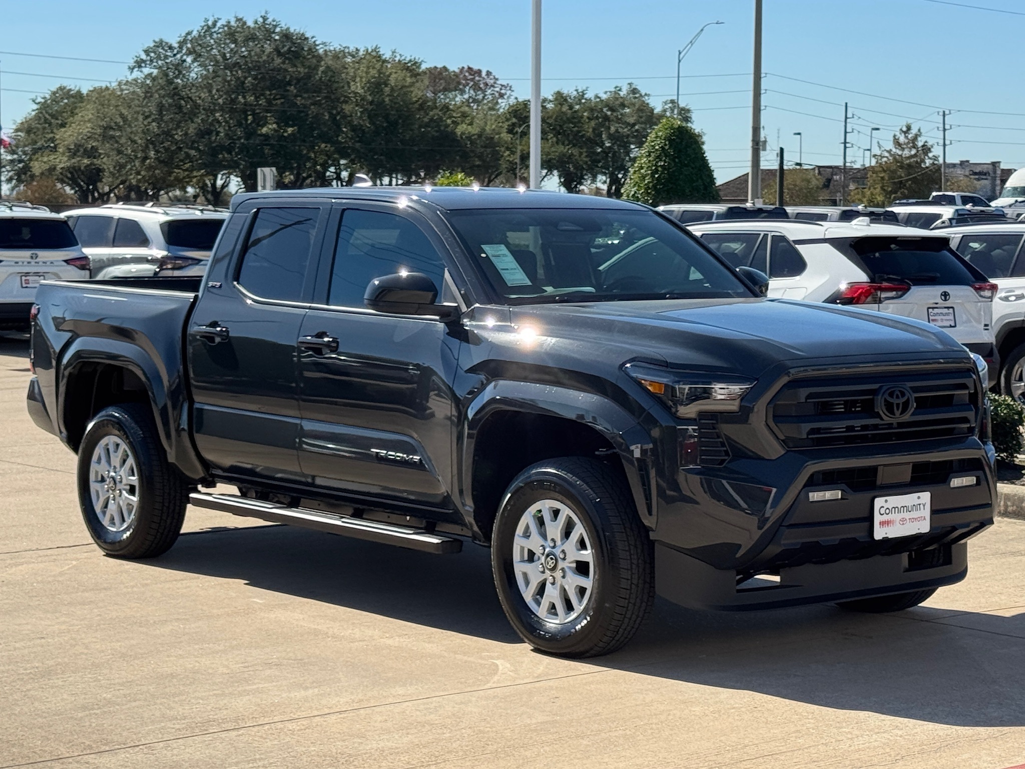 2025 Toyota Tacoma SR5 - 7