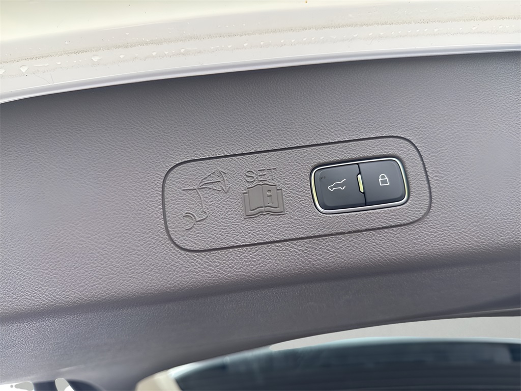 2023 Lincoln Aviator