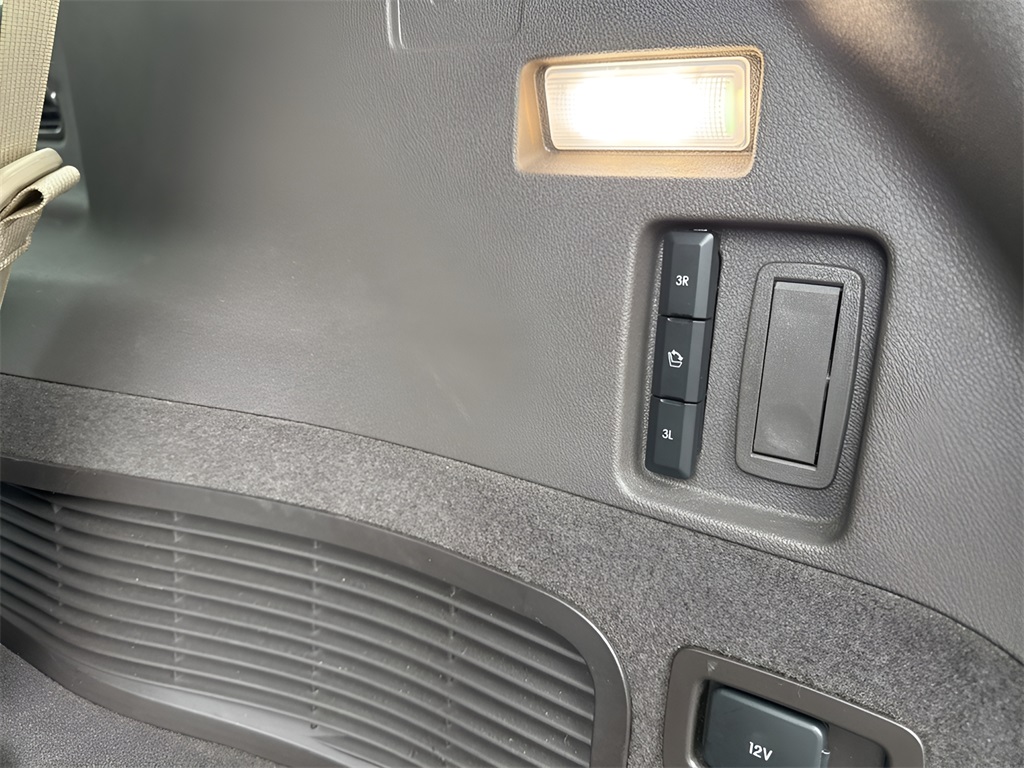 2023 Lincoln Aviator