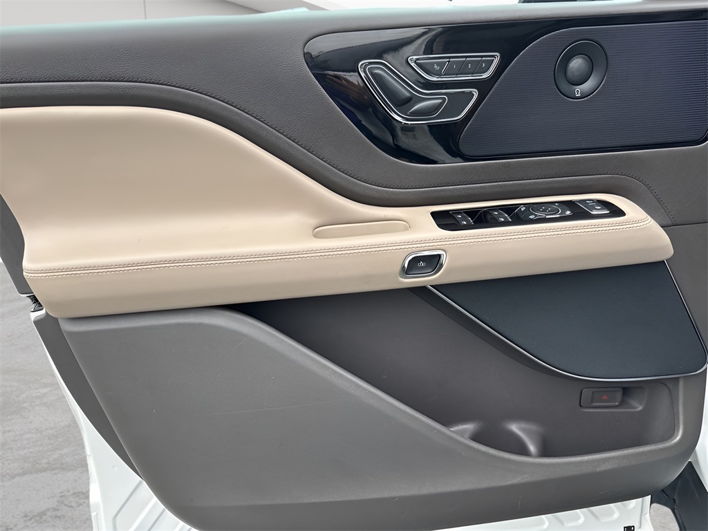 2023 Lincoln Aviator