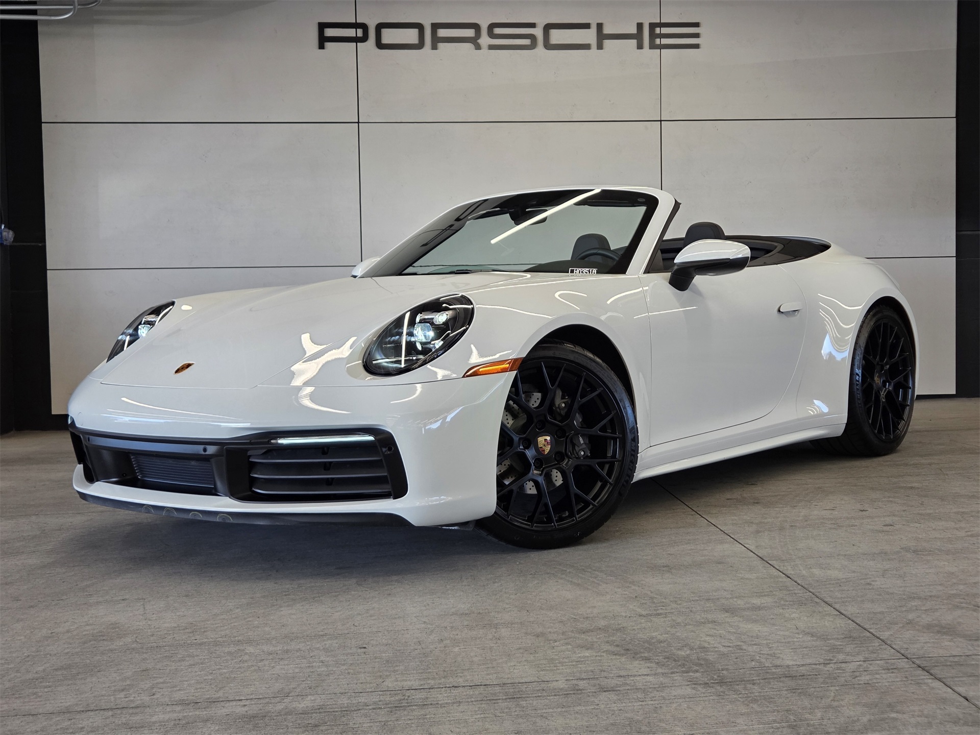 2024 Porsche 911 Carrera Cabriolet RWD