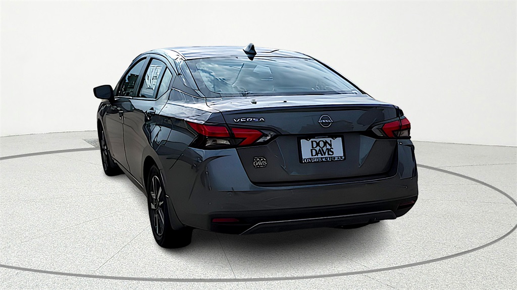2025 Nissan Versa