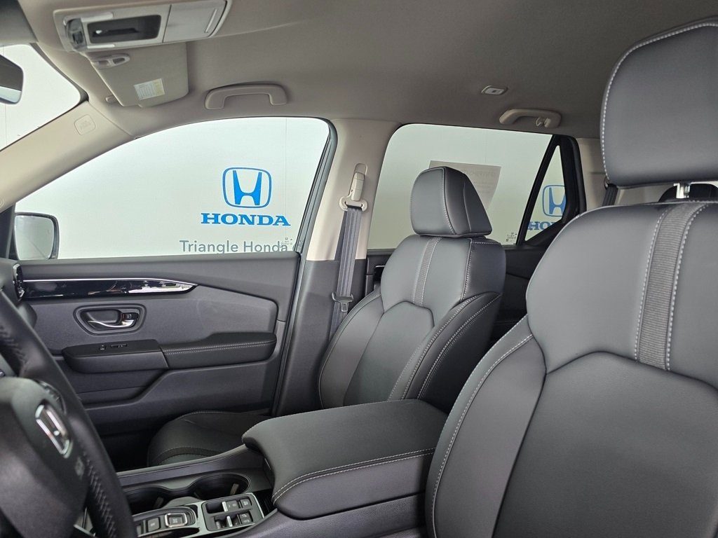 Thumbnail: 2026 Honda Passport - 13