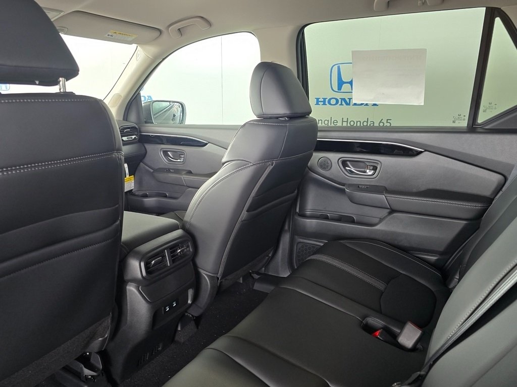 Thumbnail: 2026 Honda Passport - 16