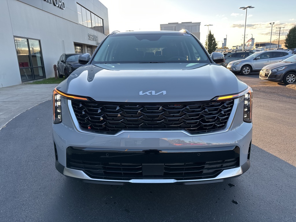 2026 Kia Sorento S photo 2