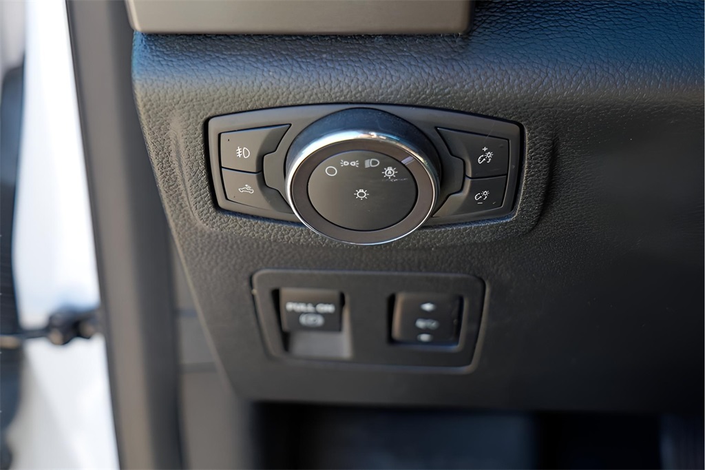 Used Car 2019 Ford F-150  Xlt For Sale Under $30,000 In Austin, Texas