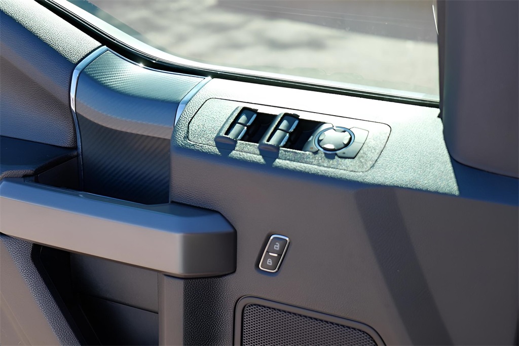 Used Car 2019 Ford F-150  Xlt For Sale Under $30,000 In Austin, Texas