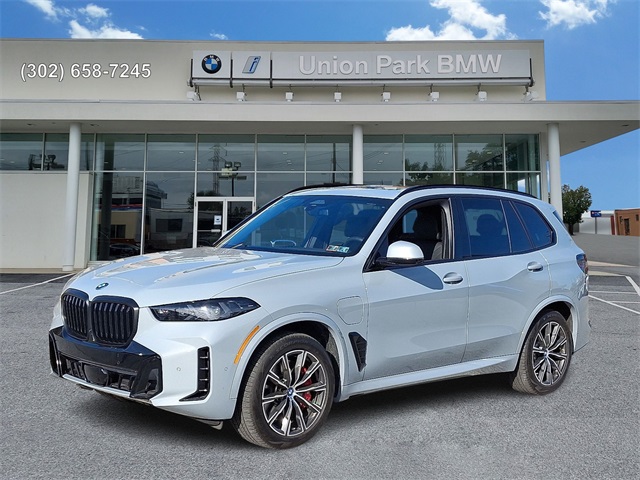 2025 BMW X5 xDrive50e AWD