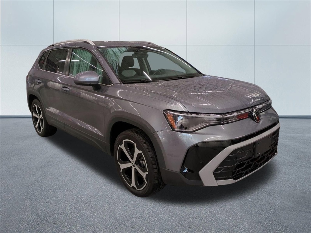 2025 Volkswagen Taos SEL 4Motion