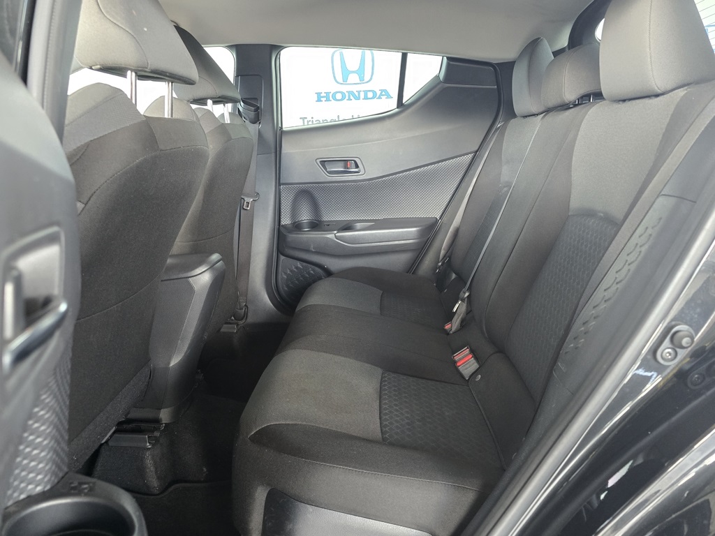 Thumbnail: 2022 Toyota C-HR - 11