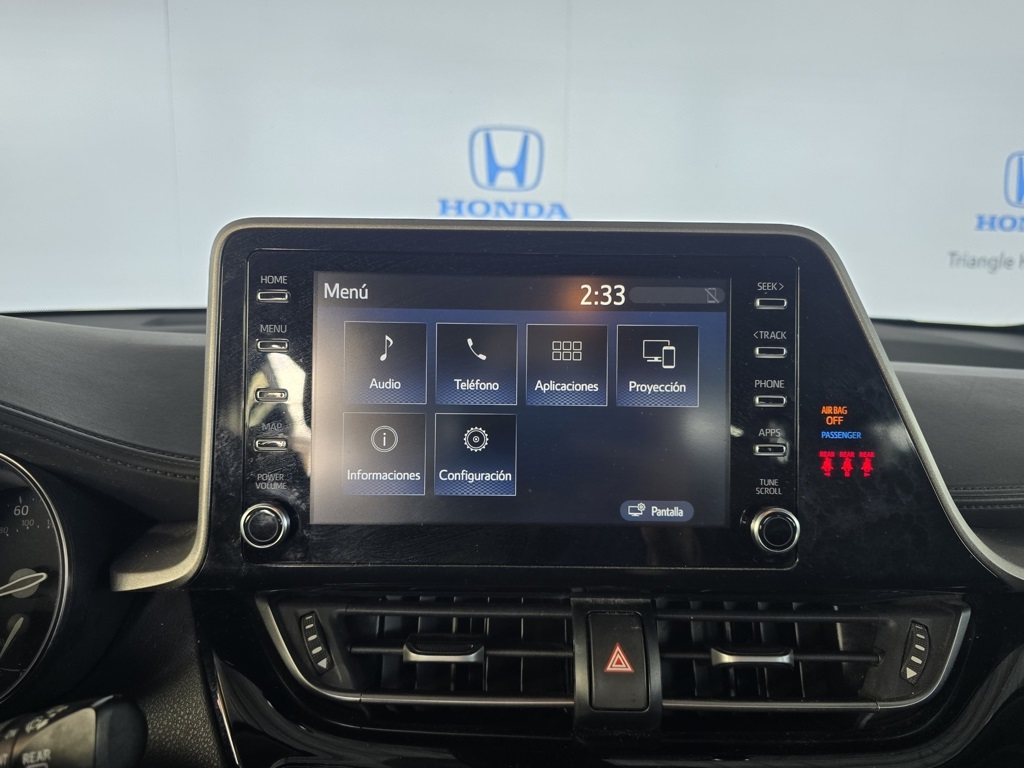 Thumbnail: 2022 Toyota C-HR - 17