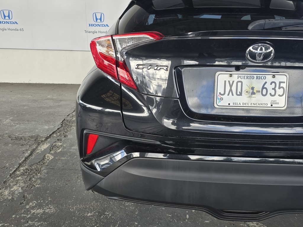 Used Car 2022 Toyota C-hr  Xle For Sale Under $20,000 In San Juan, Puerto Rico