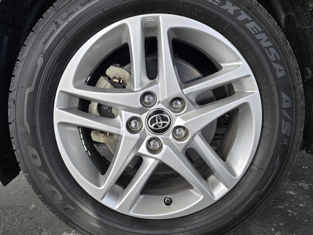 Used Car 2022 Toyota C-hr  Xle For Sale Under $20,000 In San Juan, Puerto Rico