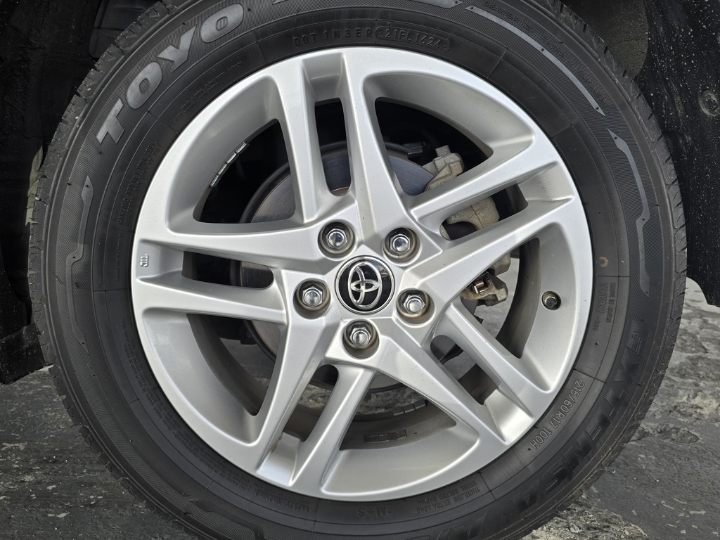 Used Car 2022 Toyota C-hr  Xle For Sale Under $20,000 In San Juan, Puerto Rico