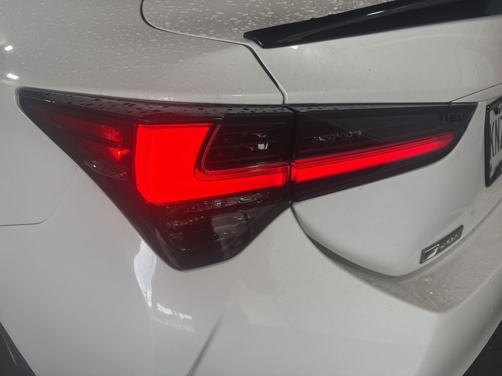 Thumbnail: 2020 Lexus RC - 12
