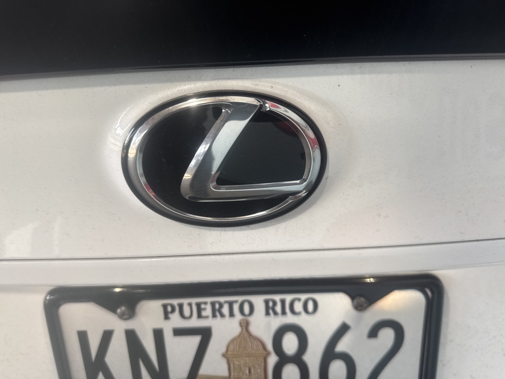Thumbnail: 2020 Lexus RC - 15