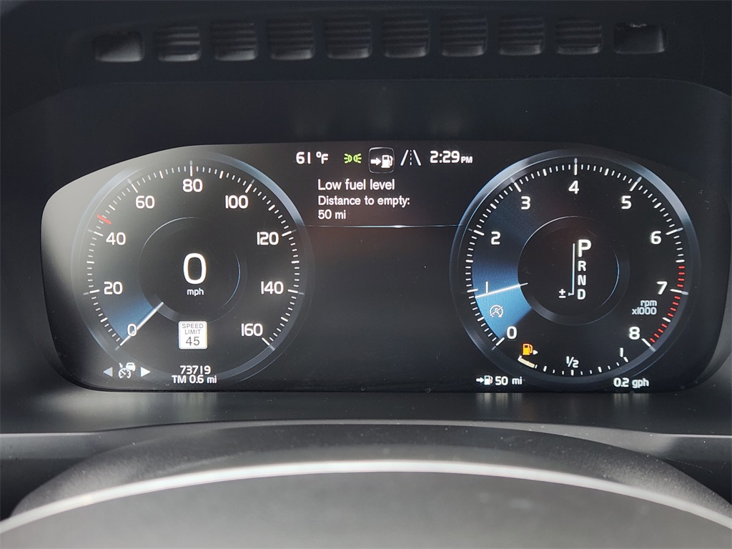 2018 Volvo XC90 T6 Momentum White at Classic Elite Chevrolet Hwy 6