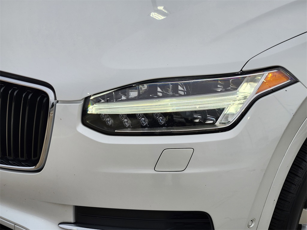 2018 Volvo XC90 T6 Momentum White at Classic Elite Chevrolet Hwy 6
