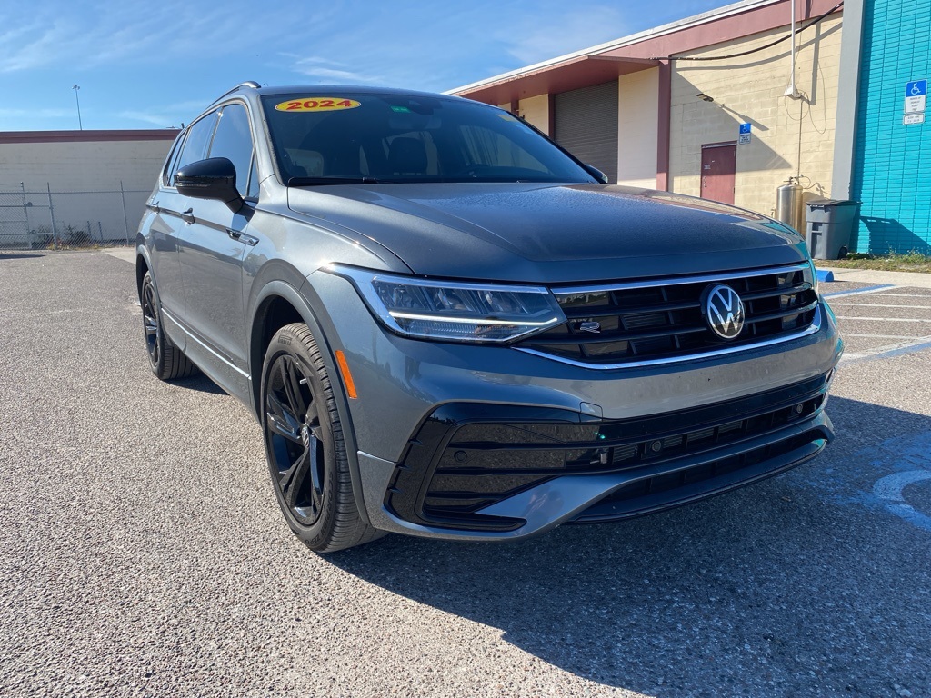 2024 Volkswagen Tiguan SE R-Line Black FWD