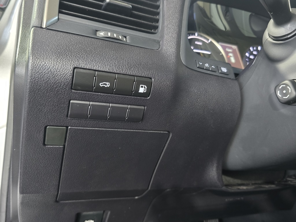 Thumbnail: 2017 Lexus RX - 14