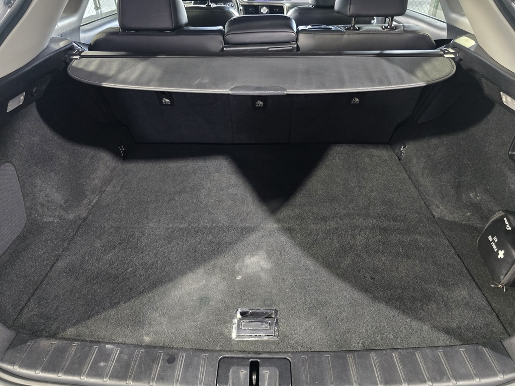 Thumbnail: 2017 Lexus RX - 30