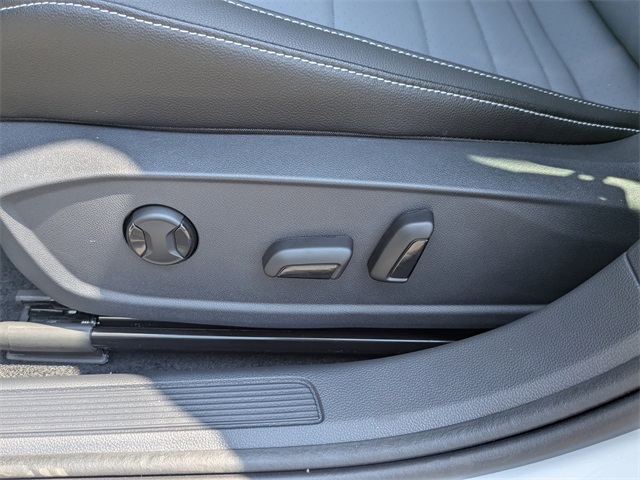 2025 Volkswagen Jetta 1.5T SE White at Stokes Volkswagen