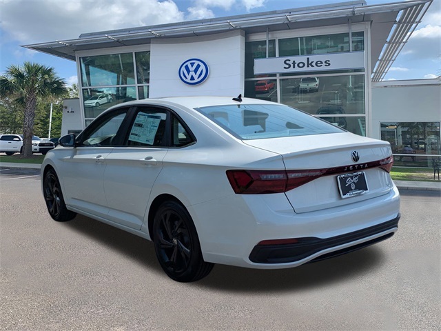 2025 Volkswagen Jetta 1.5T SE - 5