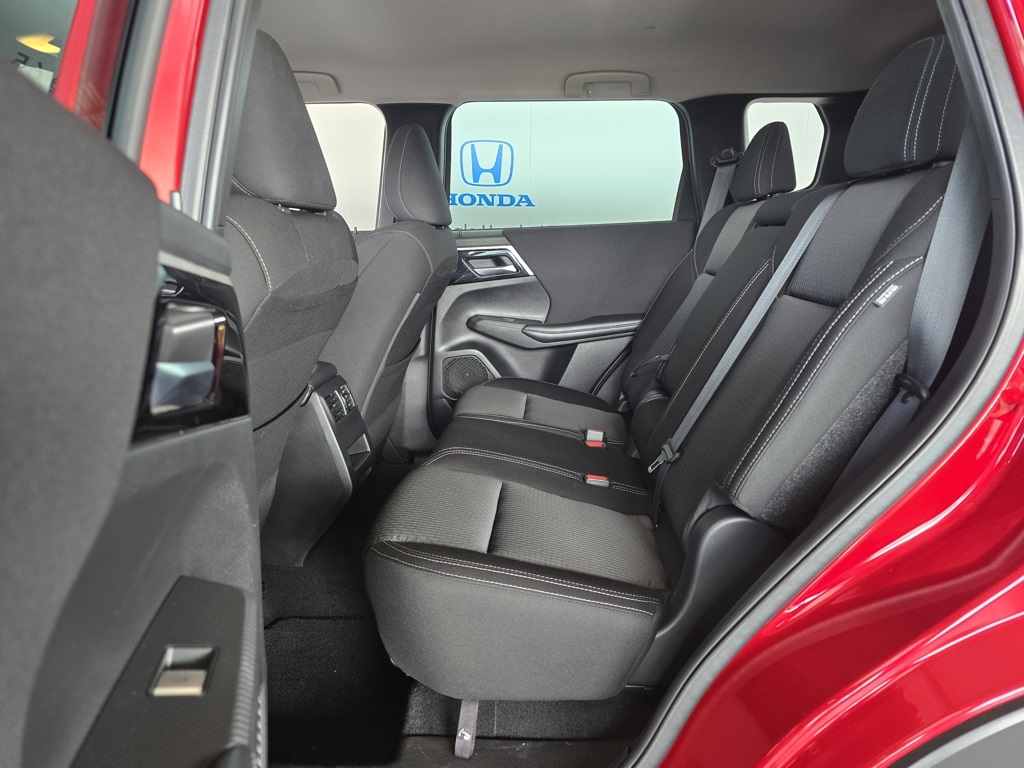 Thumbnail: 2022 Mitsubishi Outlander - 15