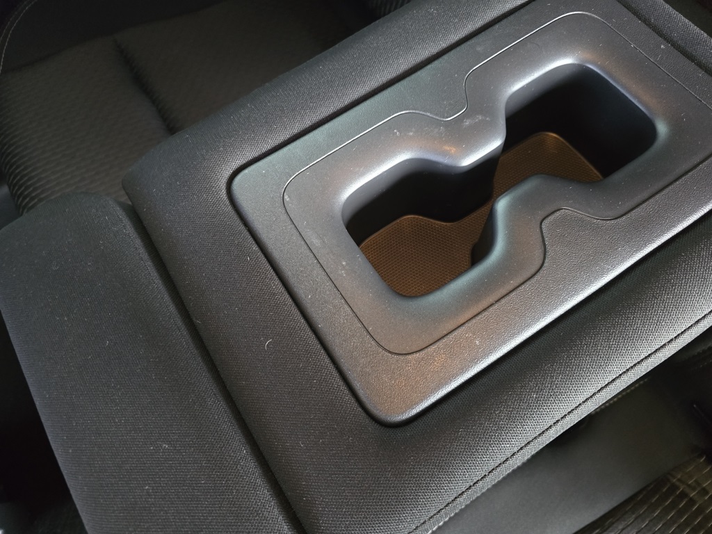 Thumbnail: 2022 Mitsubishi Outlander - 19