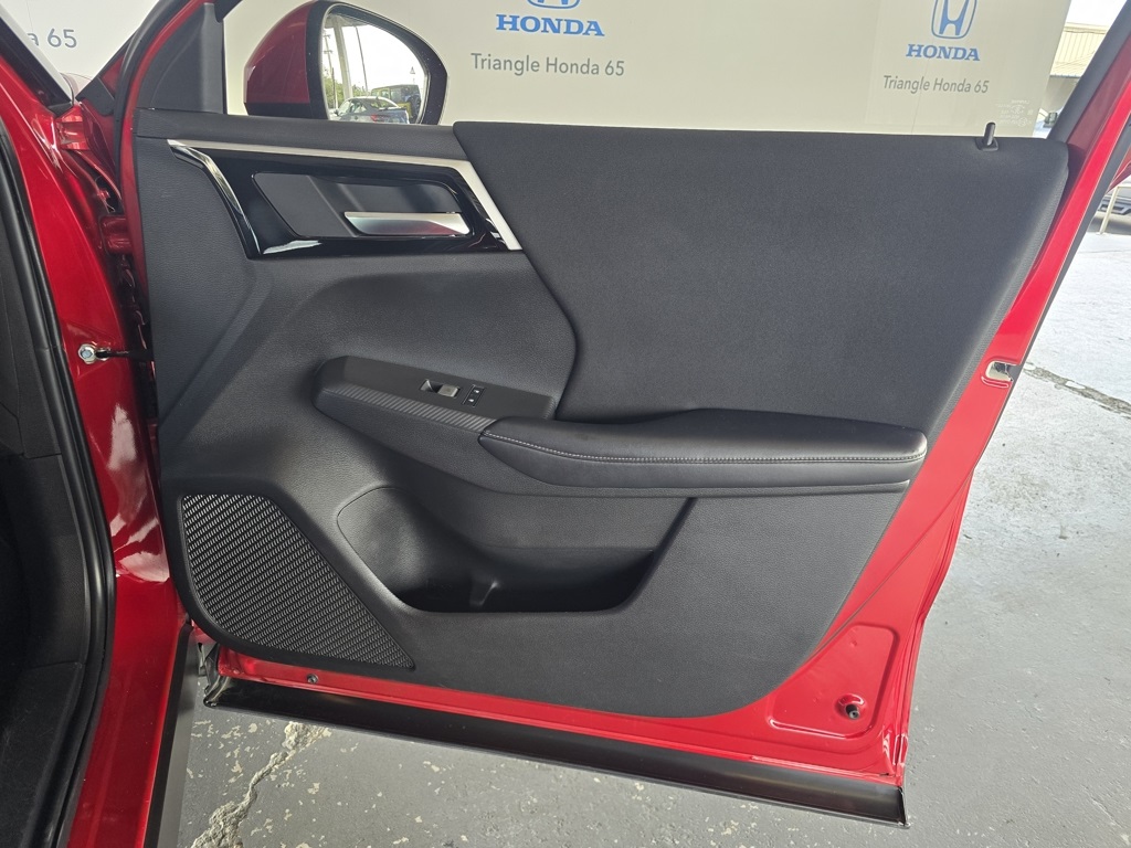 Thumbnail: 2022 Mitsubishi Outlander - 25