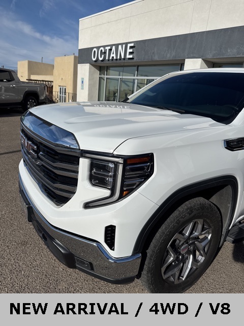2023 GMC Sierra 1500 SLT Crew Cab 4WD