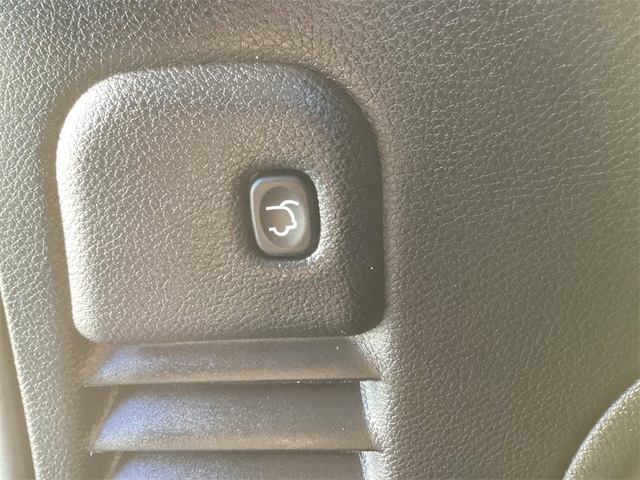 Used Car 2021 Jeep Grand Cherokee  Laredo X For Sale Under $20,000 In San Antonio, Texas