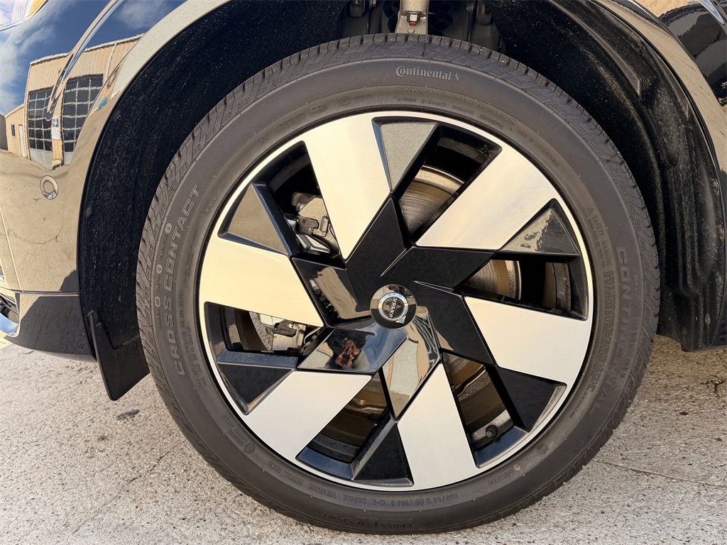 2025 Volvo XC60 Plug-In Hybrid T8 Plus Black at DeMontrond Automotive Group