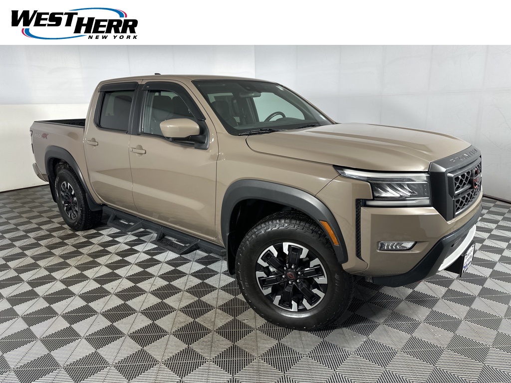 2023 Nissan Frontier PRO-4X Crew Cab 4WD