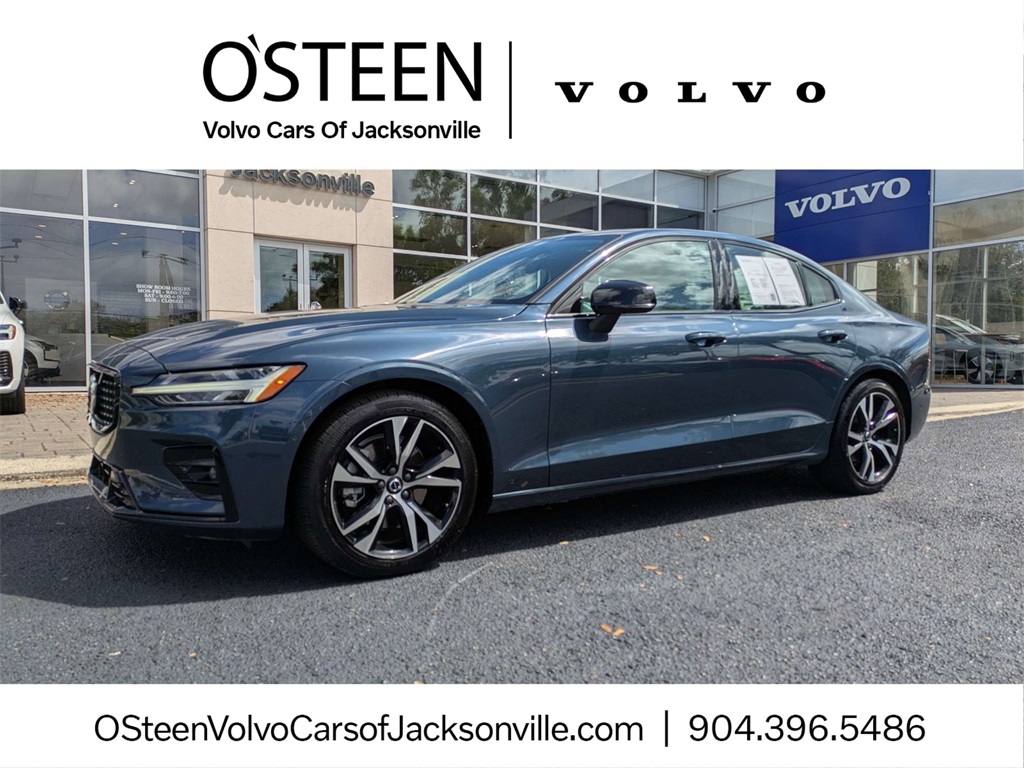 2025 Volvo S60 B5 Plus FWD