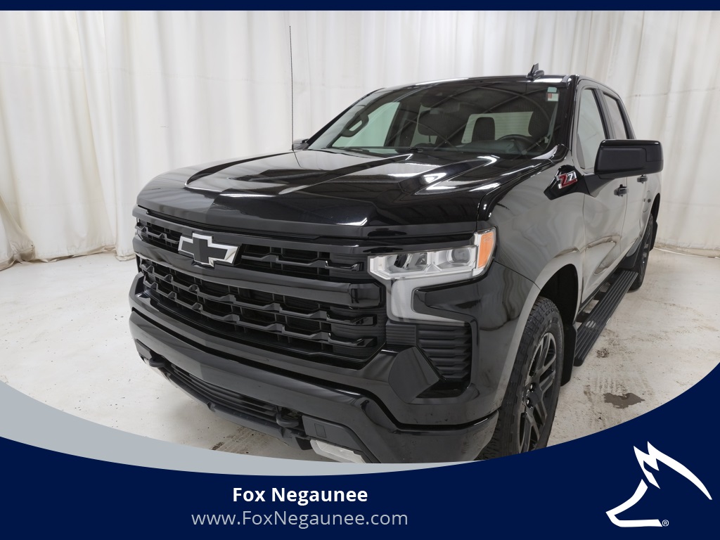 2023 Chevrolet Silverado 1500 RST Crew Cab 4WD
