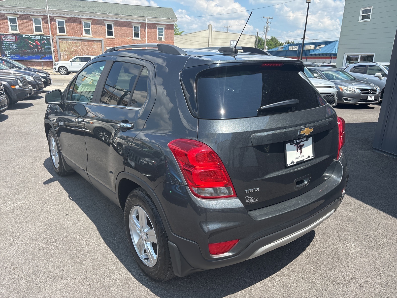 2019 Chevrolet Trax LT photo 3