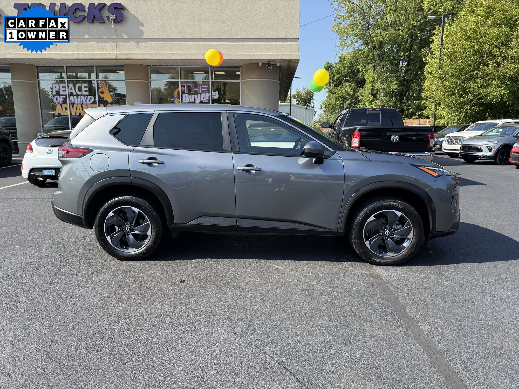2023 Nissan Rogue SL photo 49