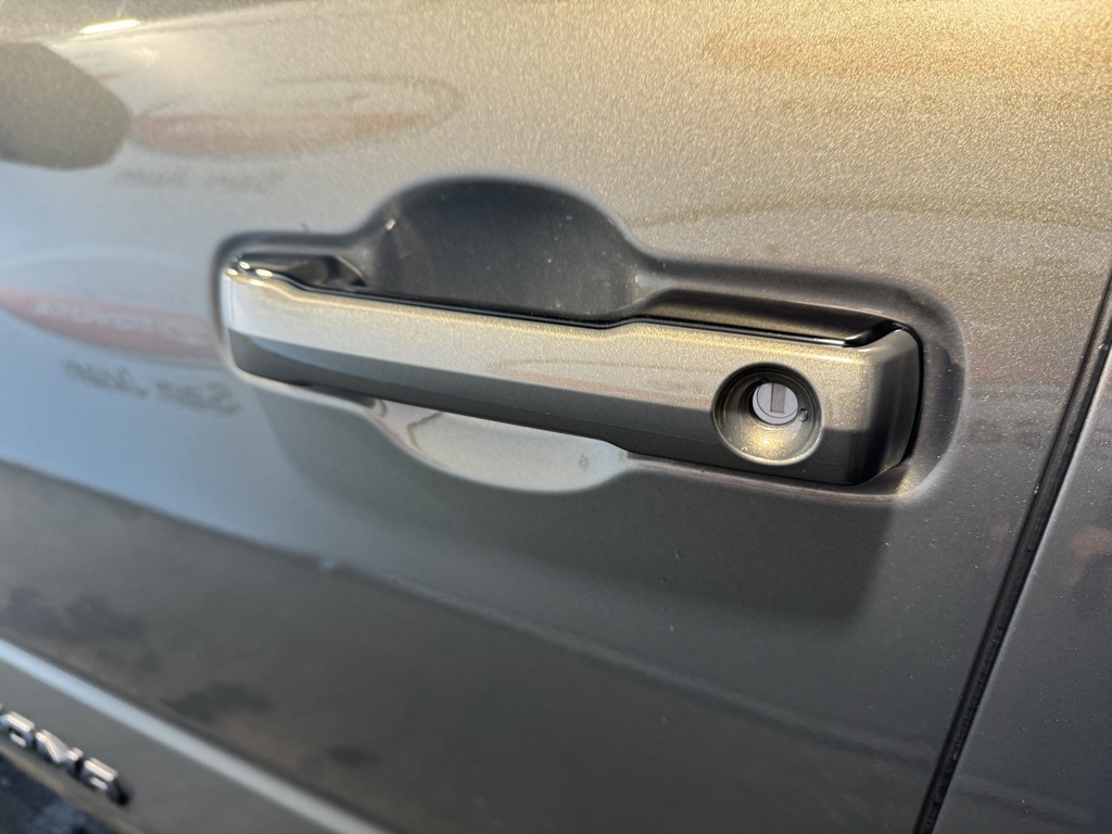 Thumbnail: 2025 Toyota Tacoma - 12