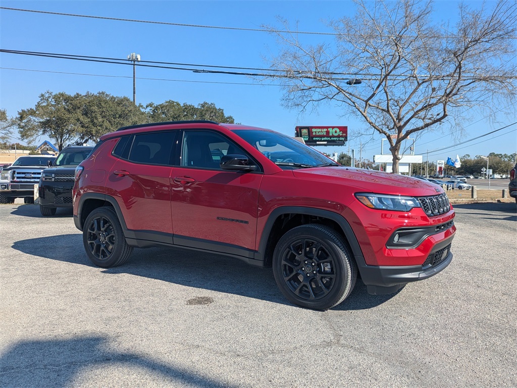 2026 Jeep Compass Latitude Altitude 4WD
