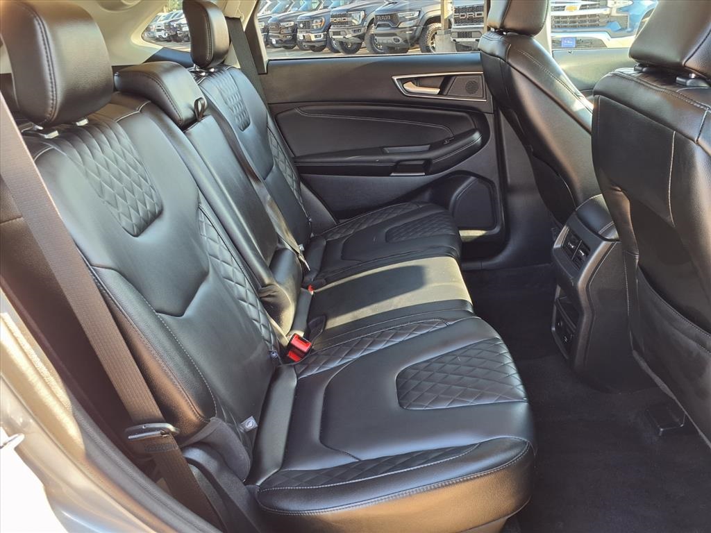 2024 Ford Edge Titanium Silver at Community Kia