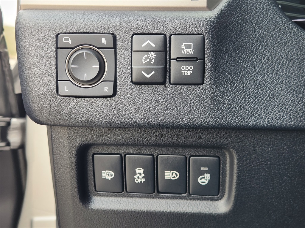 2020 Lexus GX 460 Luxury Silver at Westside Lexus